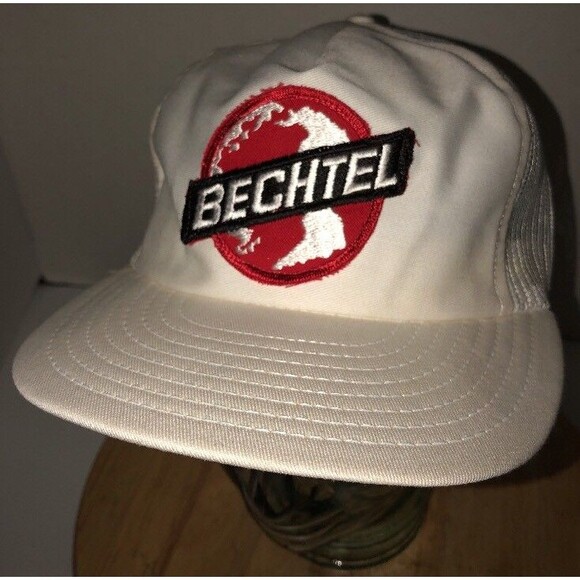 Vintage BECHTEL 80s White Trucker Hat Cap Snapback USA Louisville MFG CO Patch
